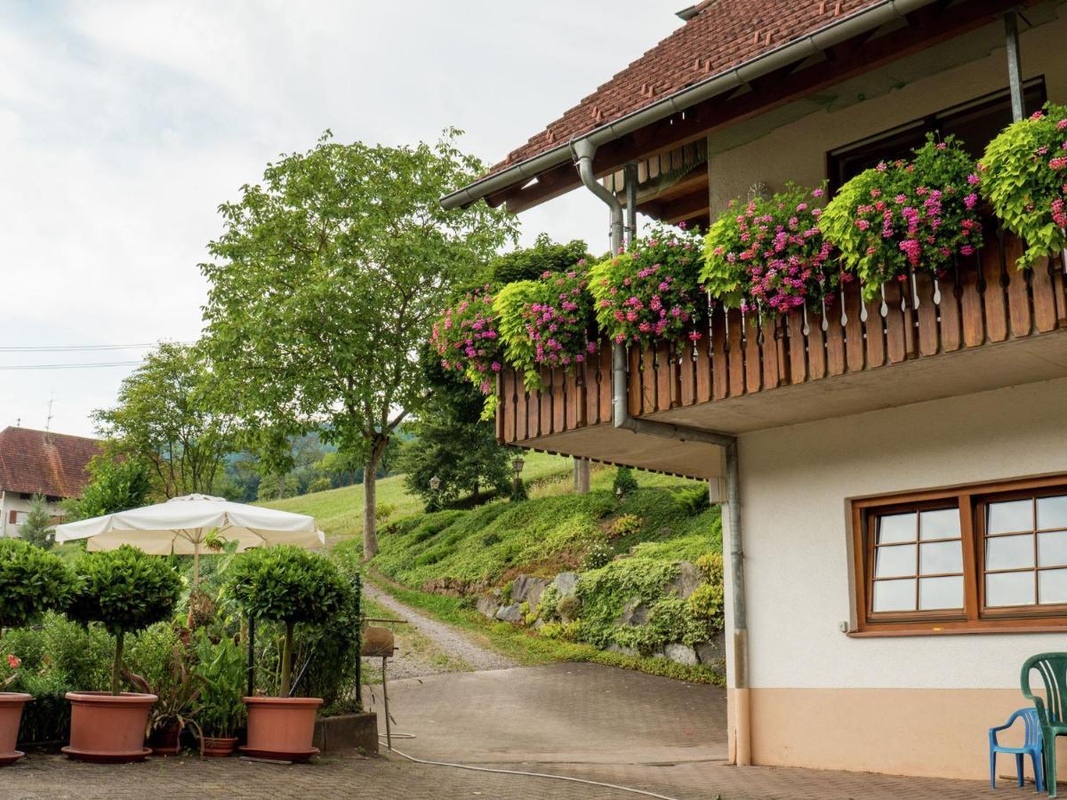Charming Apartment In Regelsbach Near City Centre Schuttertal Стая снимка