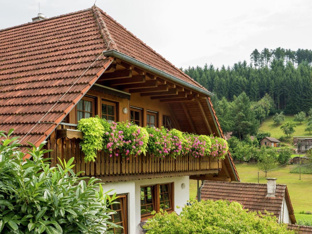 Charming Apartment In Regelsbach Near City Centre Schuttertal Стая снимка